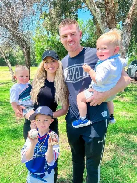 Freddie Freeman with his family